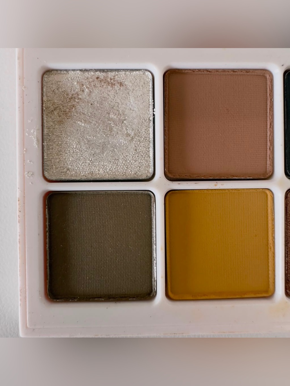 Fenty Beauty Mini Eyeshadow Trio - Cadet, Smoky Deep Neutrals - Picture 7 of 16